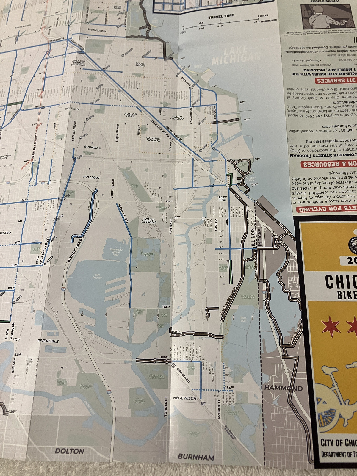New CHICAGO BIKE MAP Hand-Held Foldable 2-Sided Trails, Bike Lanes & Routes 2024