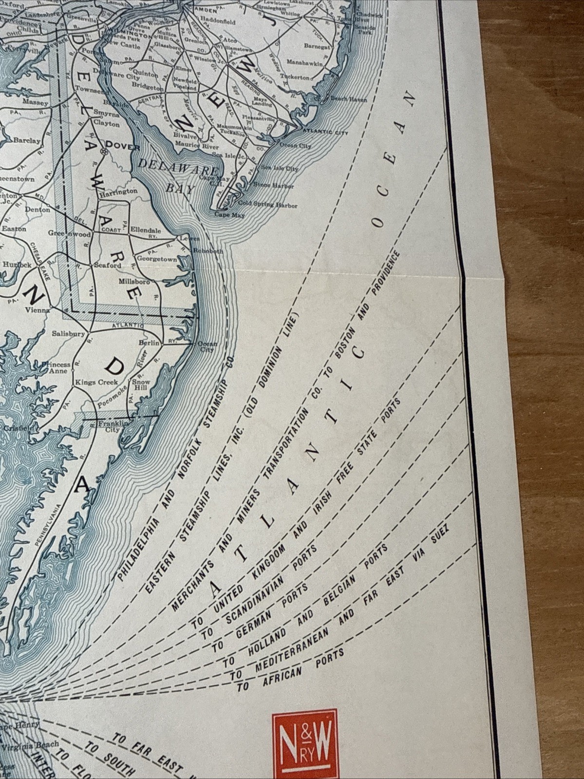 vintage railroad map: 22×32″ NORFOLK & WESTERN Railway 1942