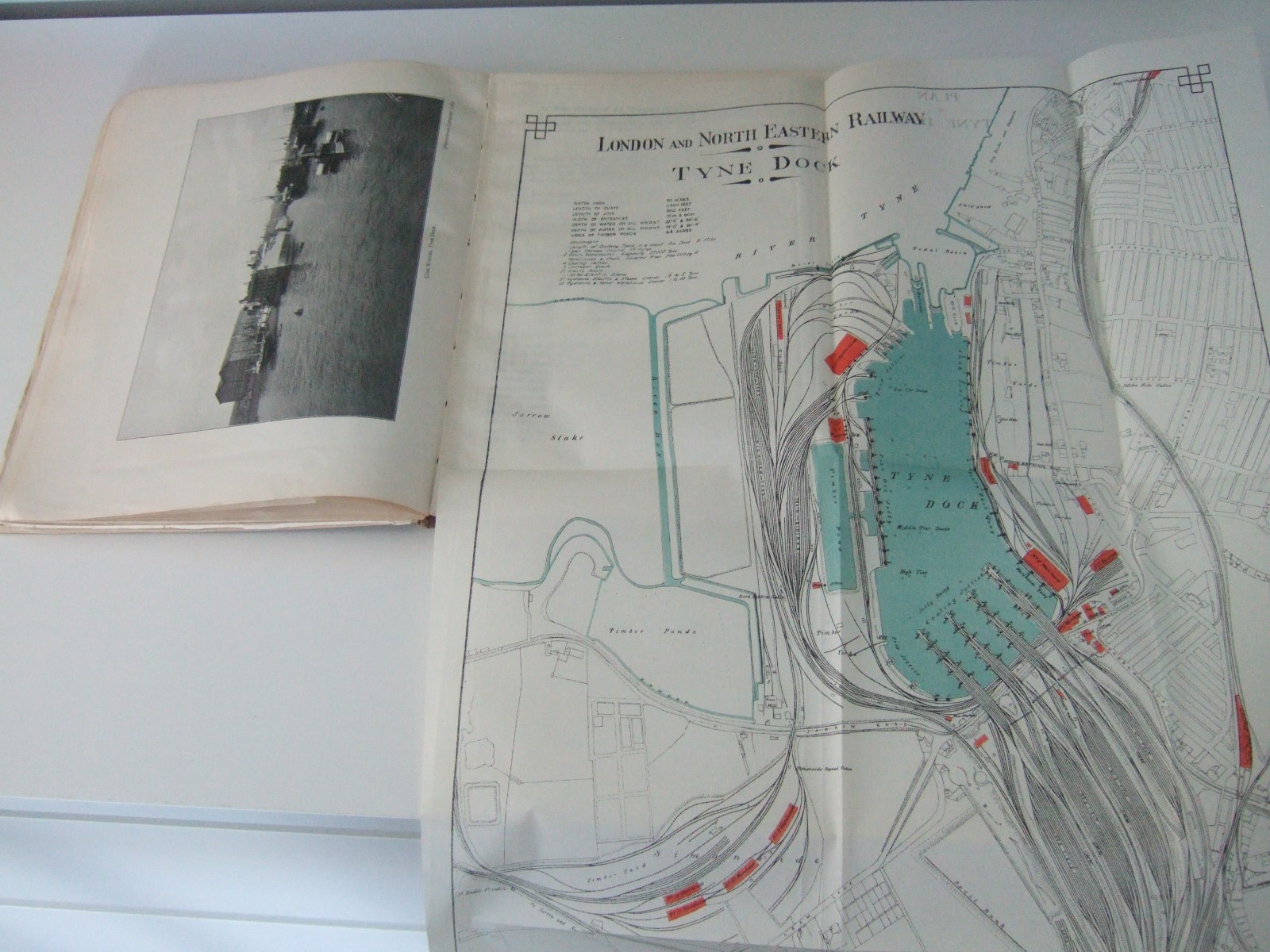 1928 Ports of the LNER Book. 9 Fold-Out Dock Plans, Map, Steamships, Dock sizes.
