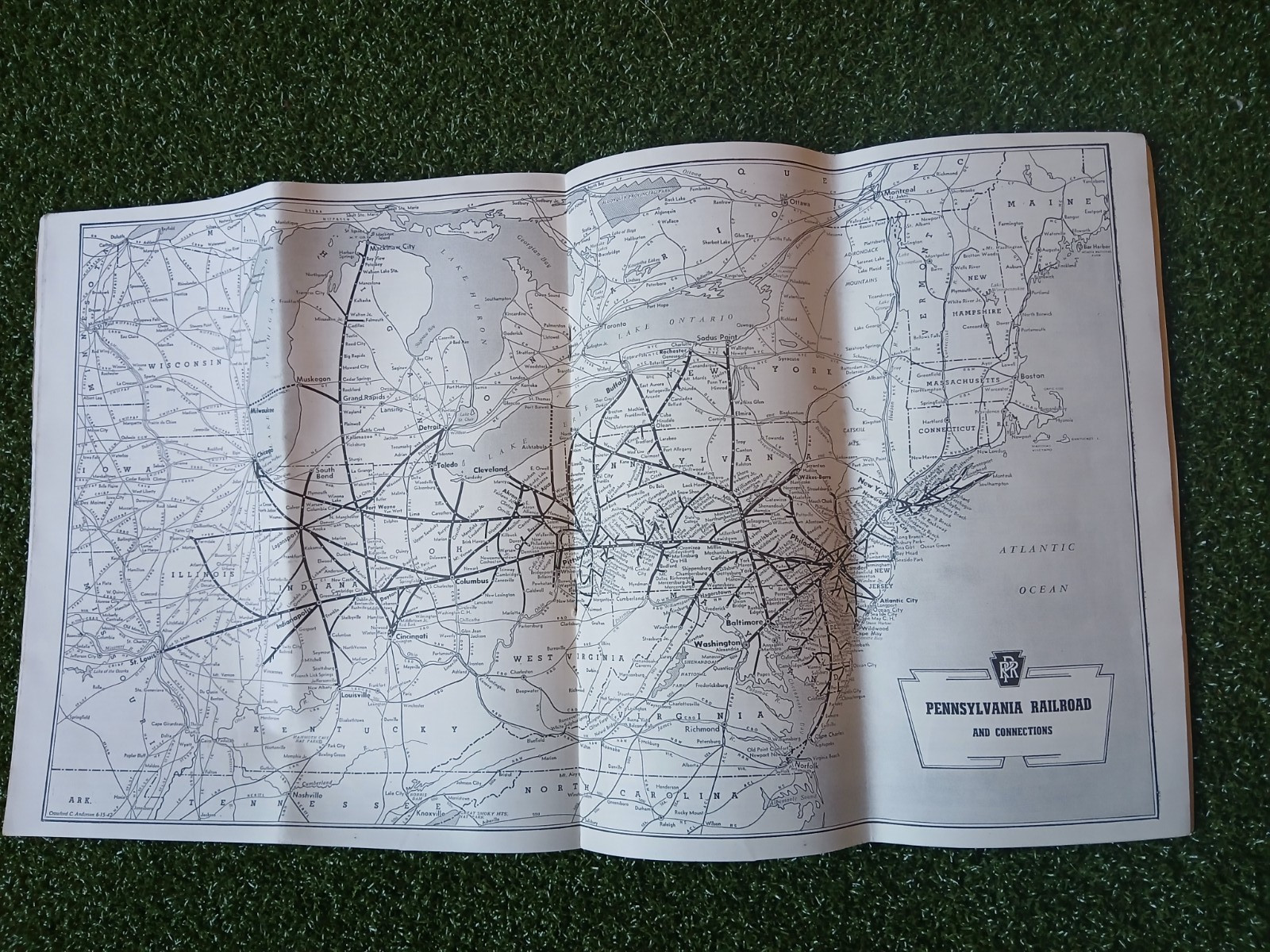 1943 WW2 Pennsylvania Railroad Schedule Map Booklet, Uncle Sam, War Bonds