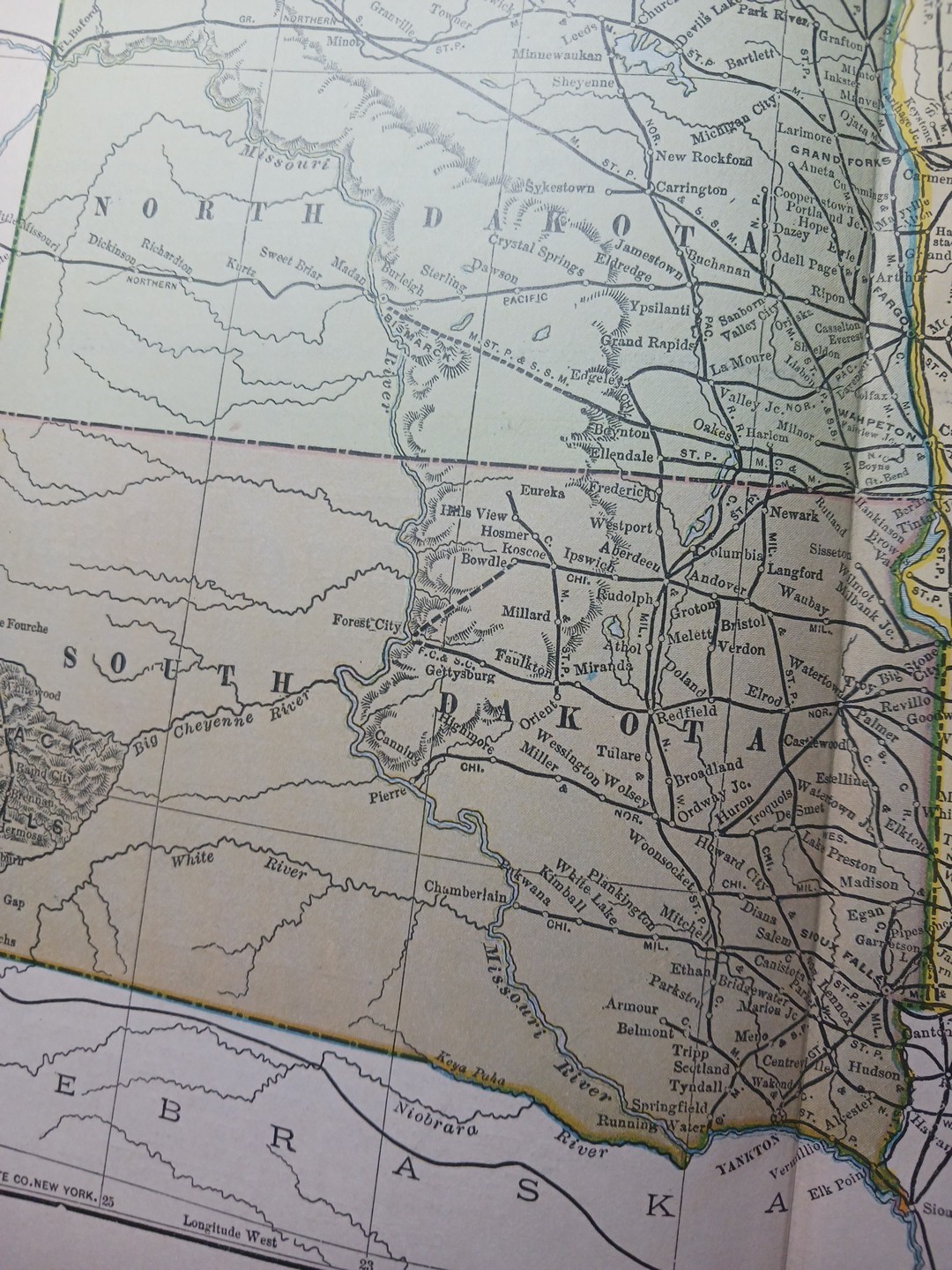 ~1898 Railroad Map Minnesota Dakota ND SD All Train Routes Lines Depots 9×11″