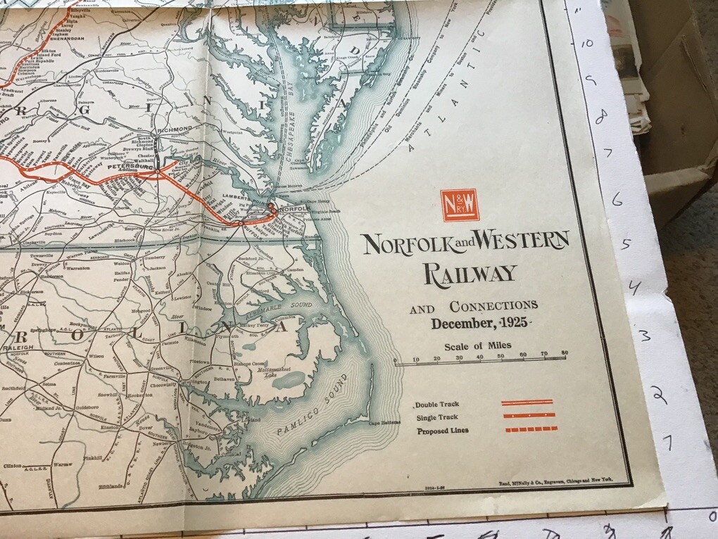 vintage railroad map: 22×32″ NORFOLK & WESTERN Railway 1925