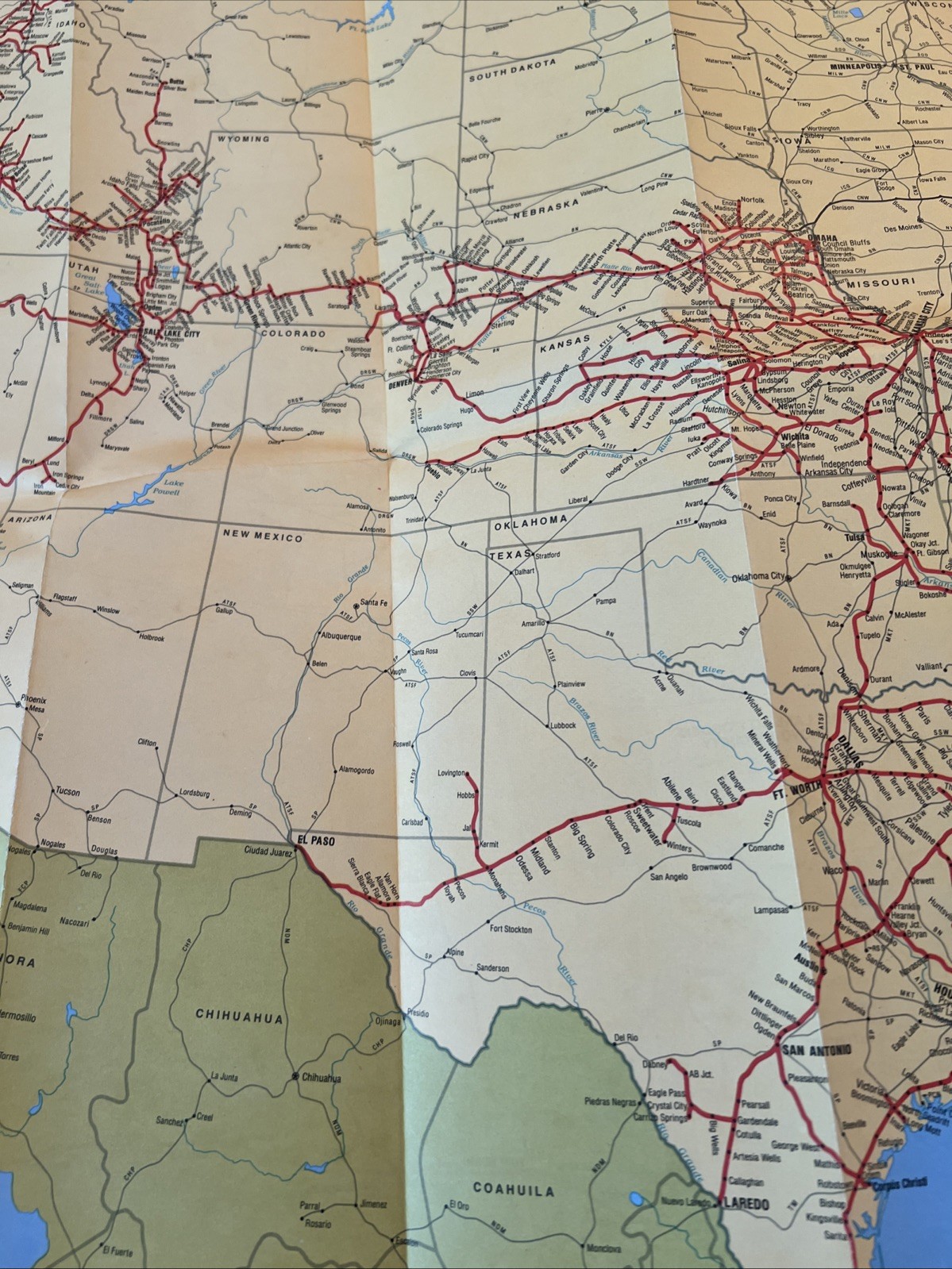 Union Pacific Railroad 1984 System Map  (Union Pacific RR / Missouri Pacific RR)