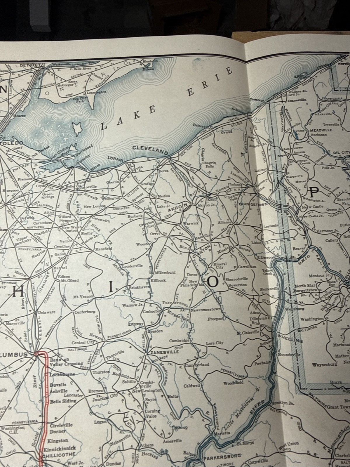 vintage railroad map: 22×32″ NORFOLK & WESTERN Railway 1942