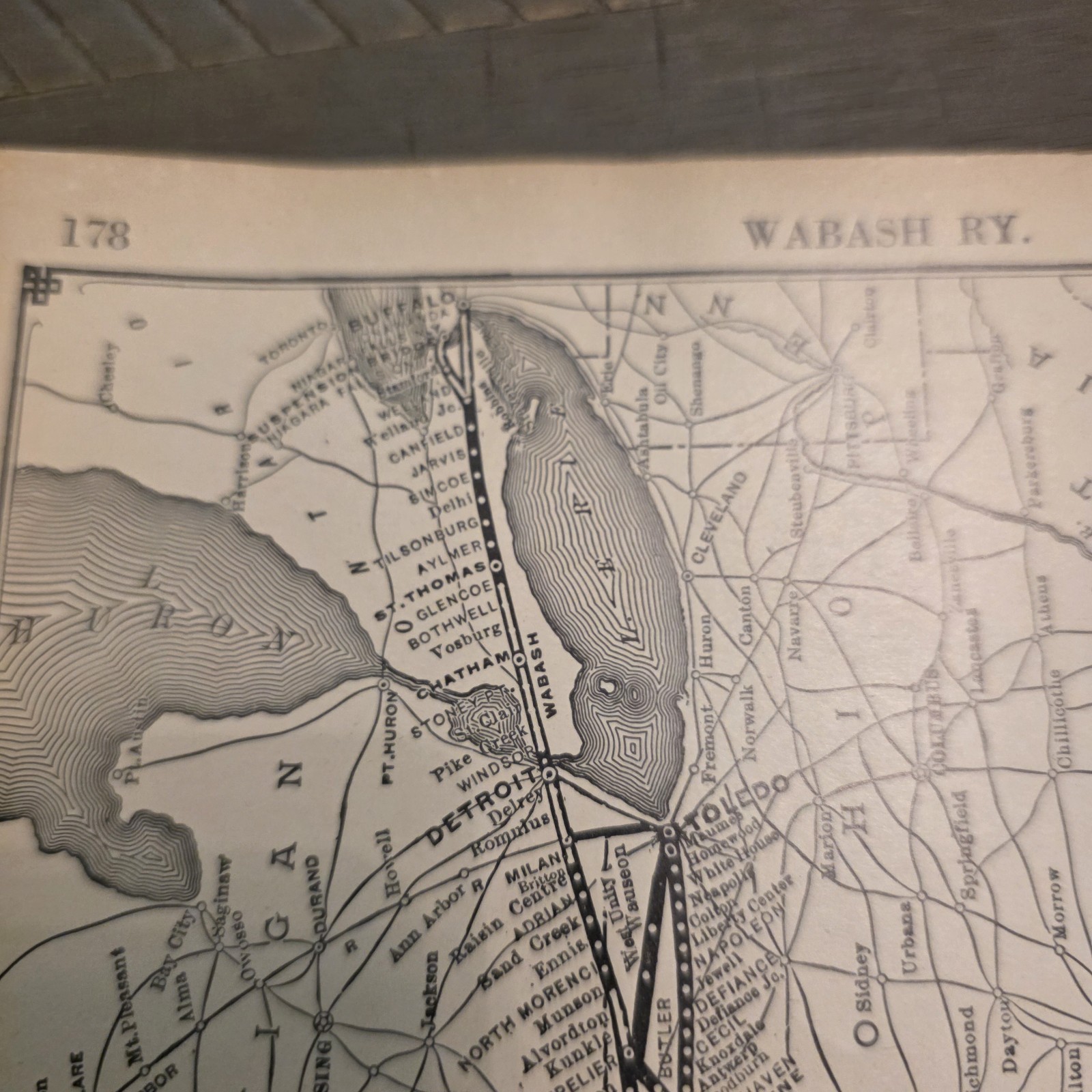 1918 By Poole Bros Two Sided Map Wabash System And Virginia Railroad 11″ x 7.5″