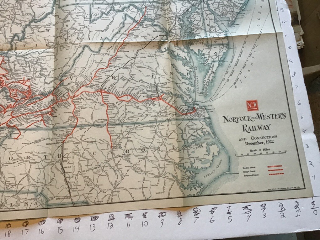 vintage railroad map: 22×32″ NORFOLK & WESTERN Railway 1922