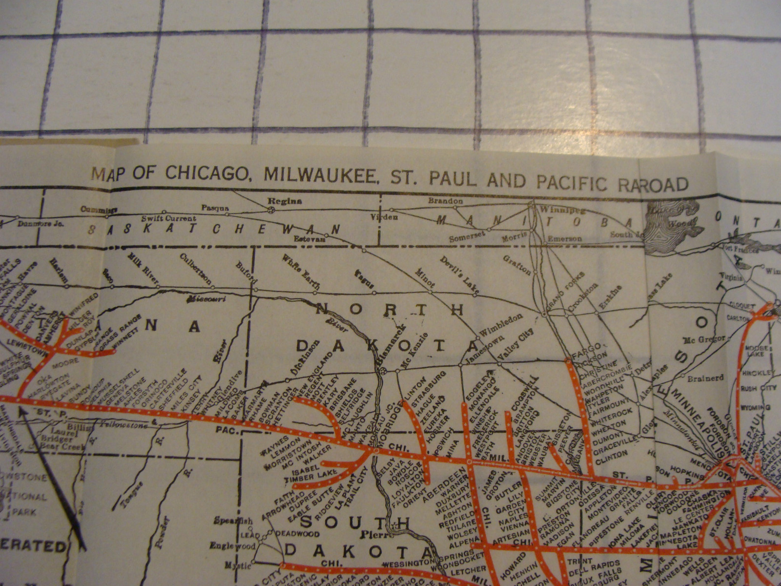 Original Vintage Railroad Map: 1933 CHICAGO MILWAUKEE & ST. PAUL 9 x16 1/2