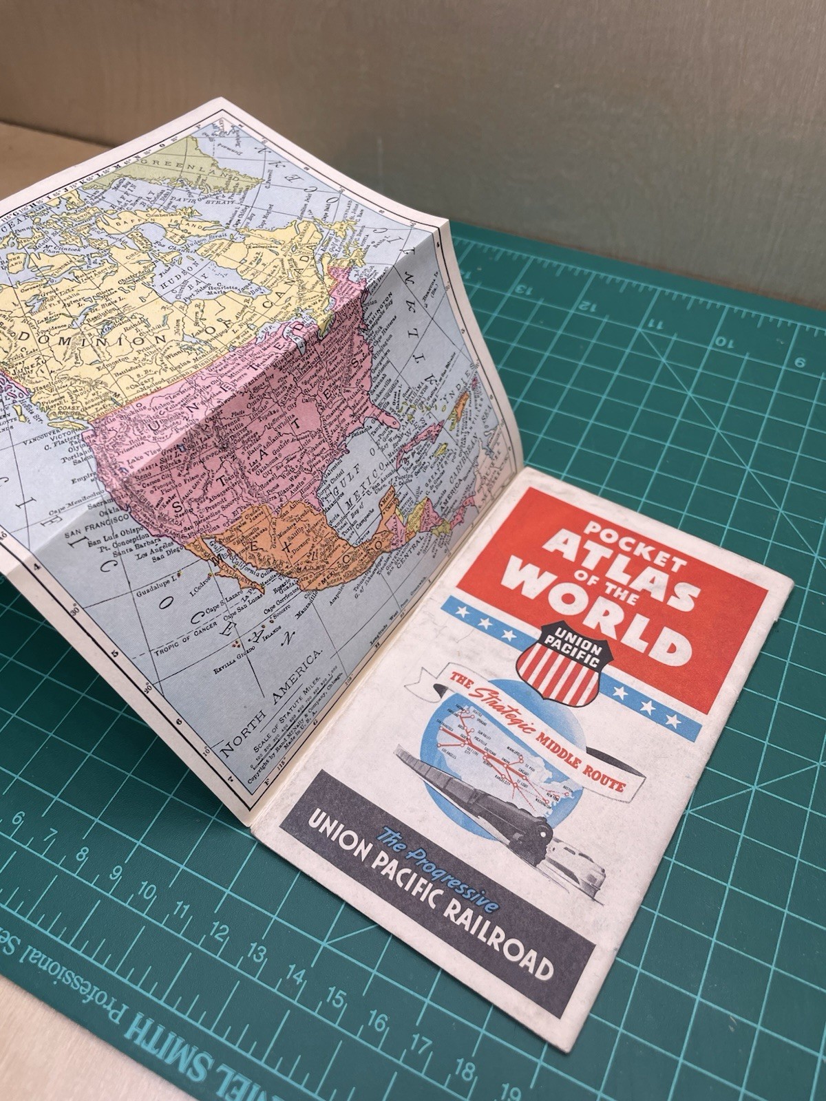 Union Pacific Railroad Pocket Atlas of the World Strategic Middle Route Omaha NE