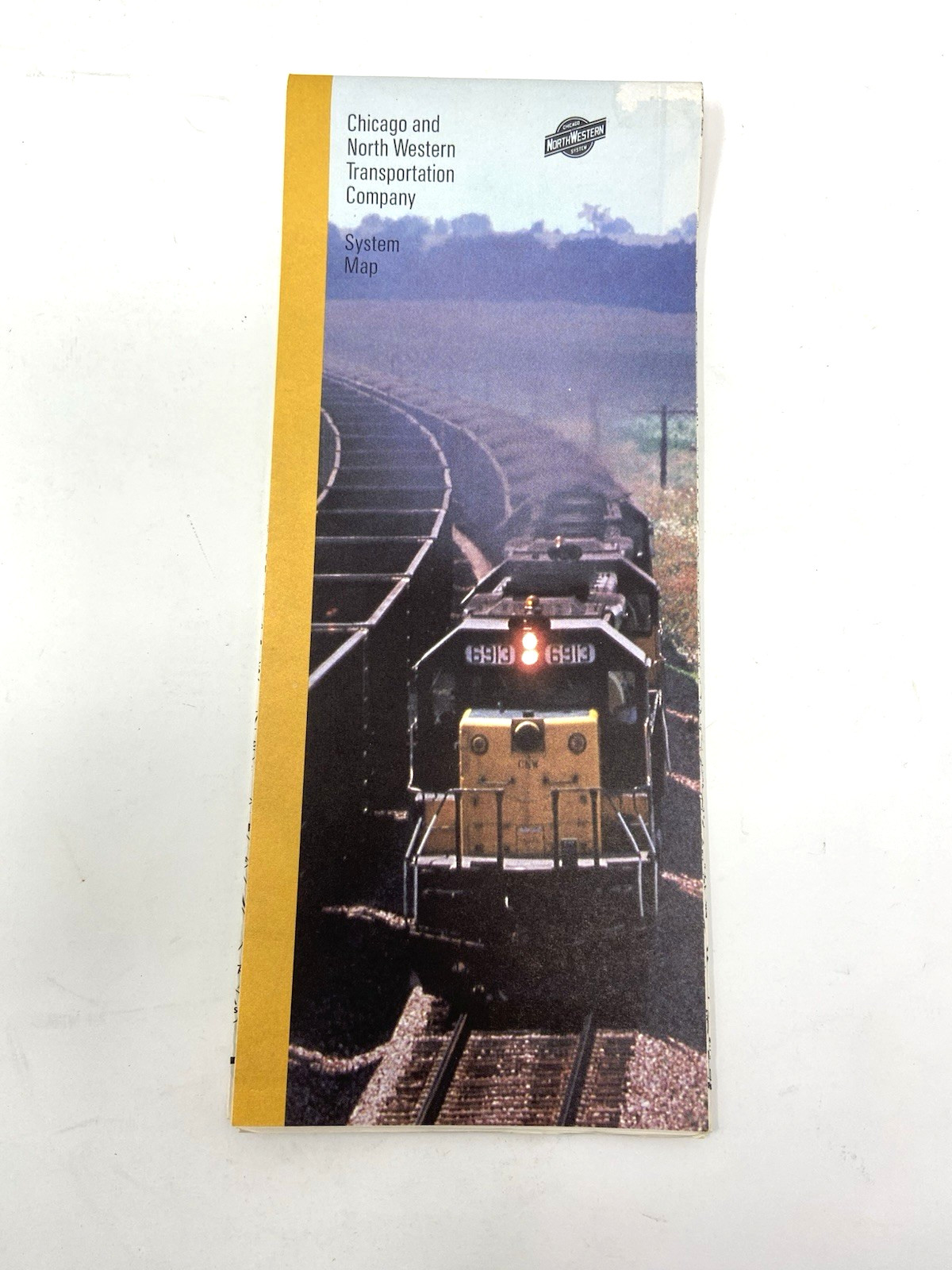 1985 CHICAGO AND NORTH WESTERN RAILROAD TRAIN TRANSPORTATION COMPANY SYSTEM MAP