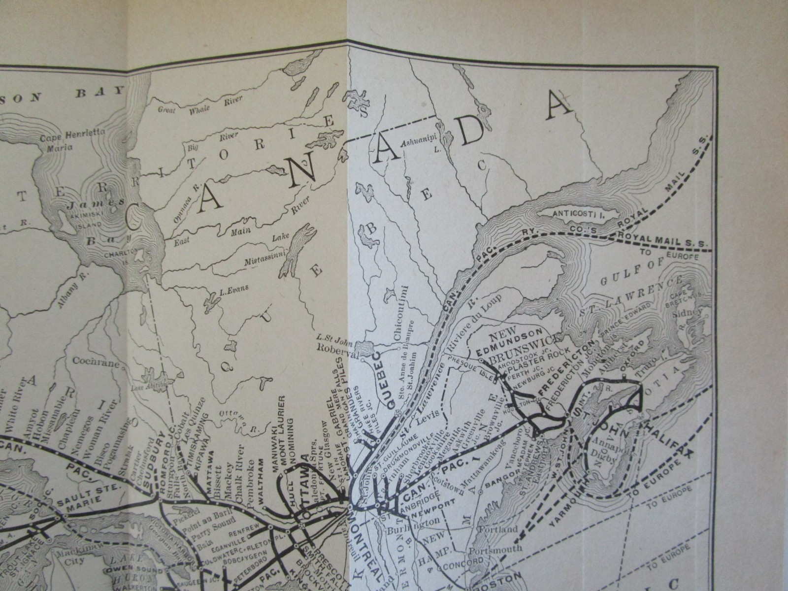 CP CANADIAN PACIFIC RAILWAY SYSTEM Map from 1911 Poor’s Manual.