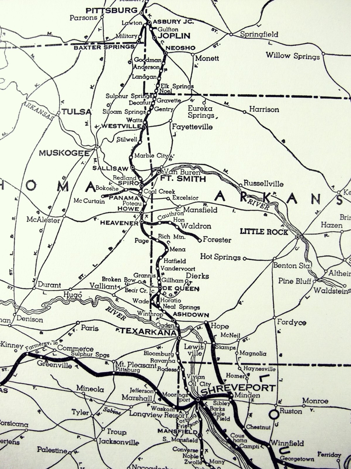 Louisiana & Arkansas Lines – Original 1941 Railroad System Map. Vintage Railway