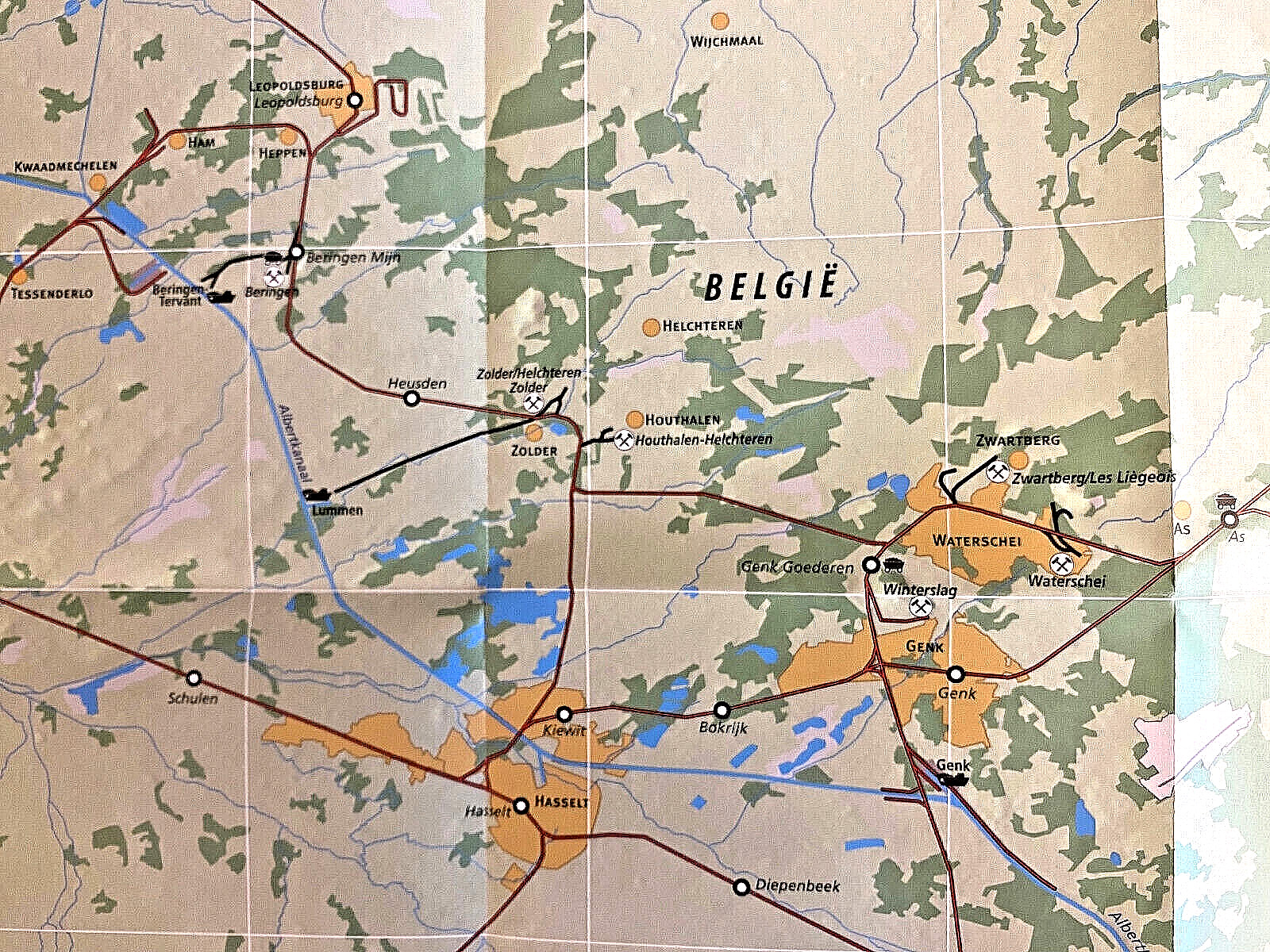 Carboon Rail 1955 dedicated historical coal railway map in three countries