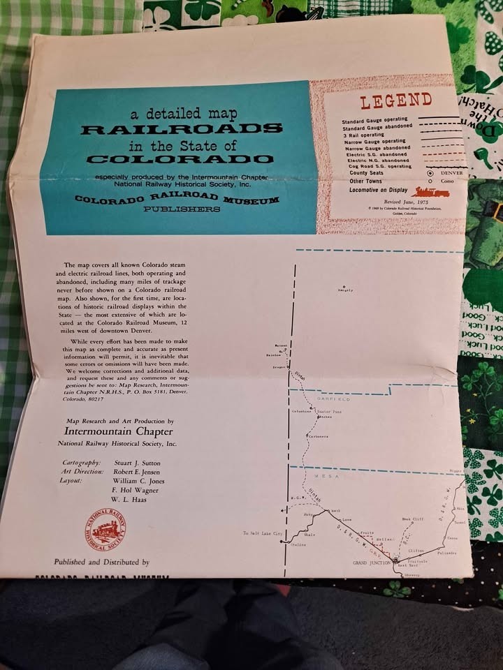 A detailed map railroads in the state of Colorado vintage 1975