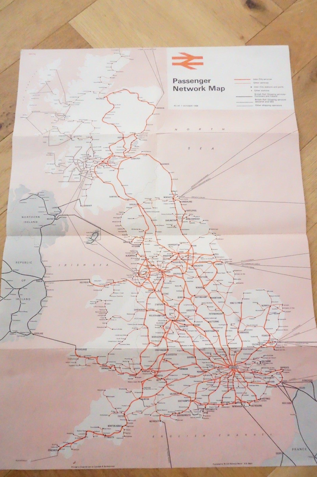 Oct 1968 British Rail Passenger Network Railway Map Southern Region