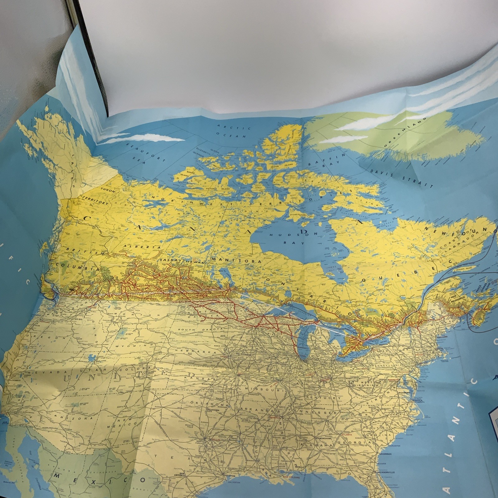 CANADIAN PACIFIC – LARGE POSTER TYPE FOLDOUT ALL SERVICES MAP – 40”x 31”
