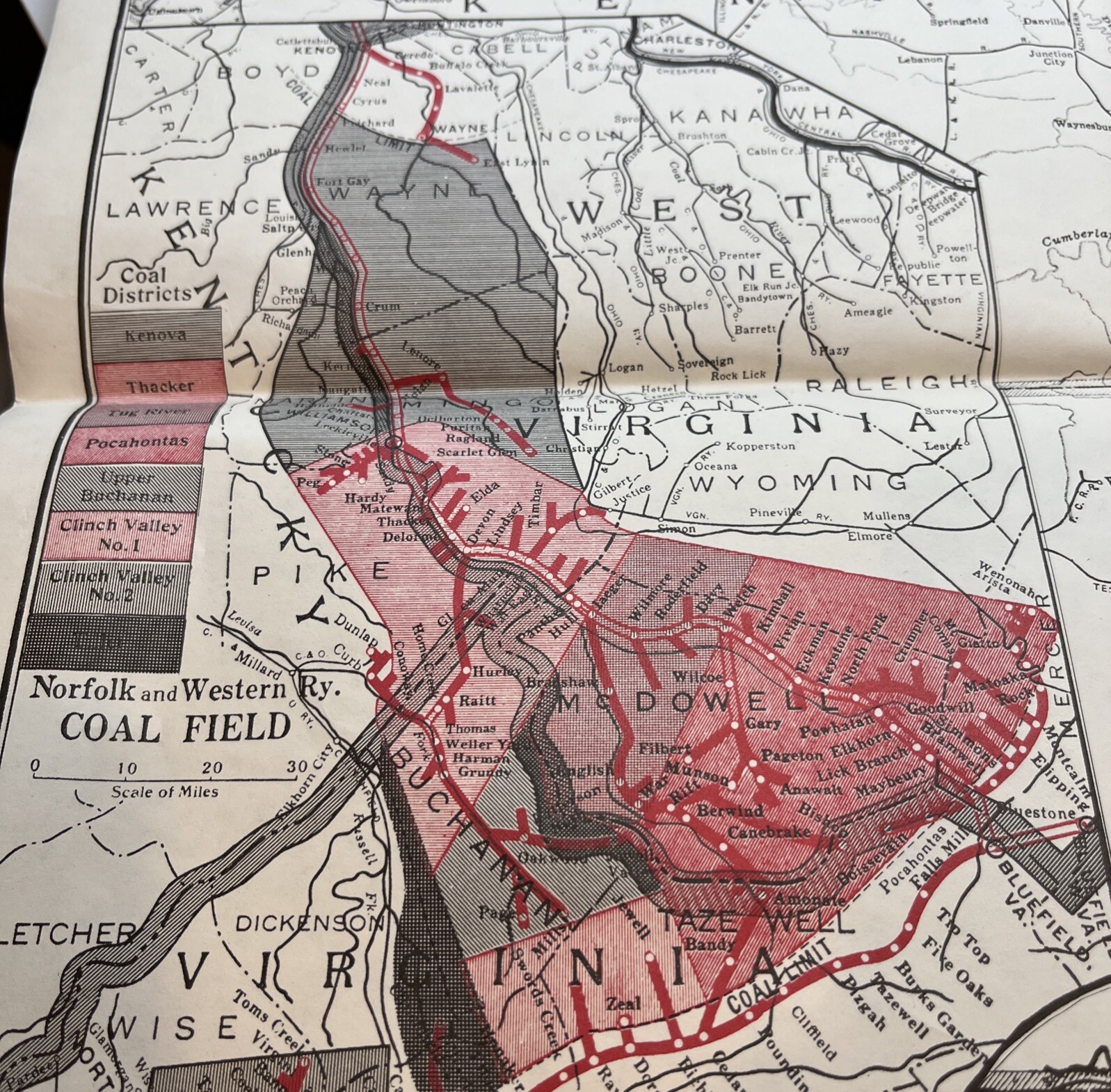Norfolk & Western Railway & Connections Map. June, 1958, 22” X 32” Virginia
