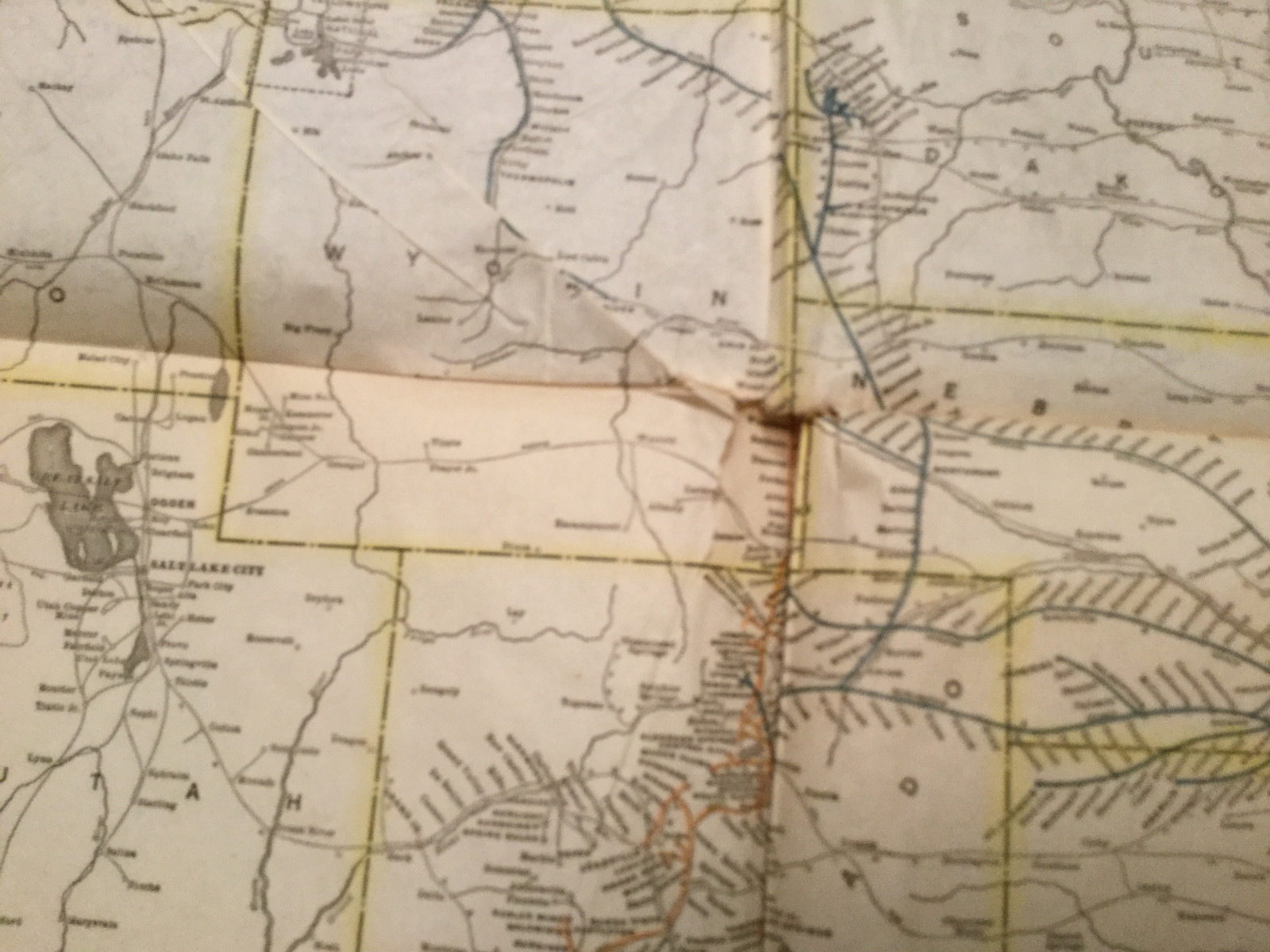 Vintage Map — RAILWAY — 1913 — 32 X 36″ us map w/ RAILWAY SYSTEMS color lines