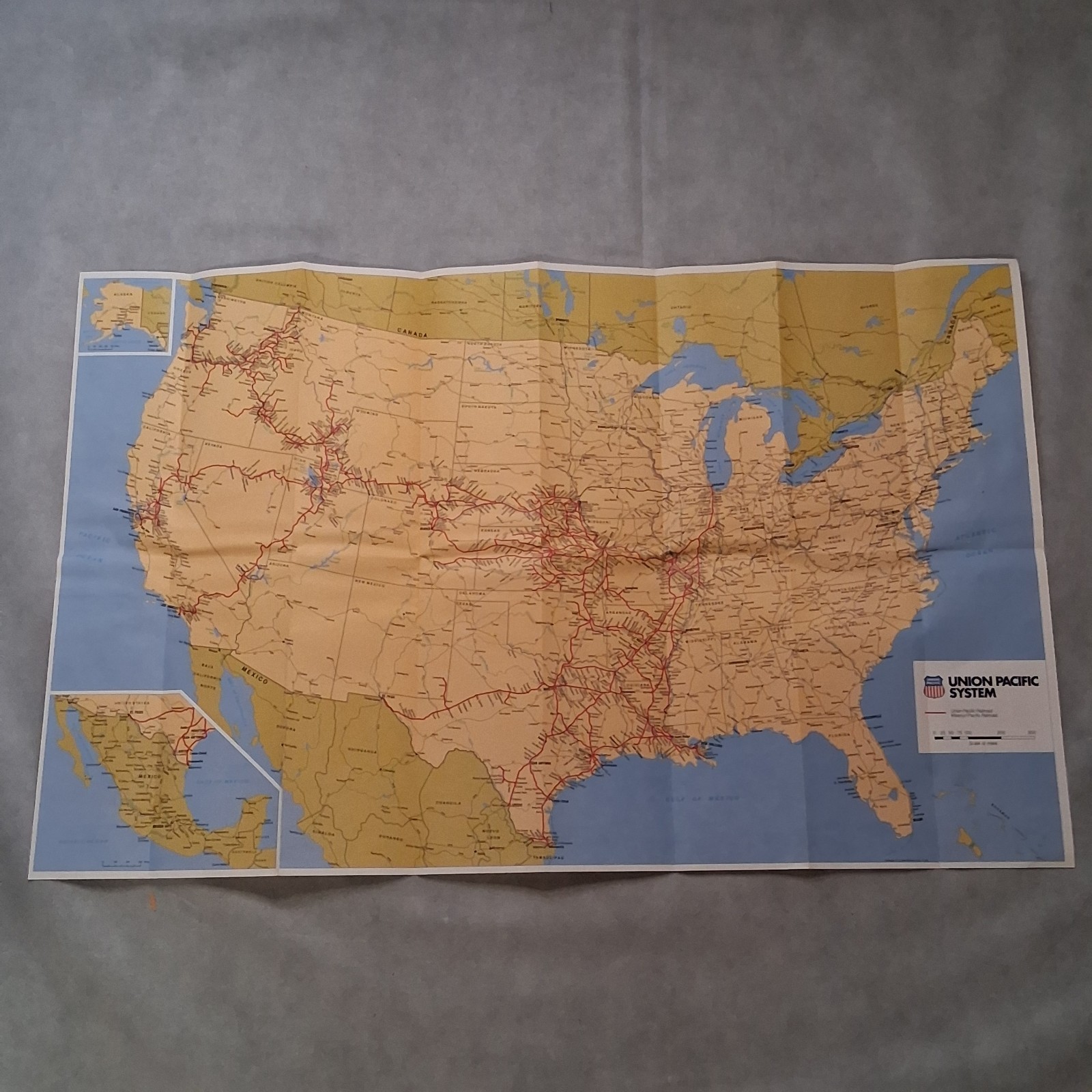 1984 Union Pacific System Map 32″ x 20″ Open
