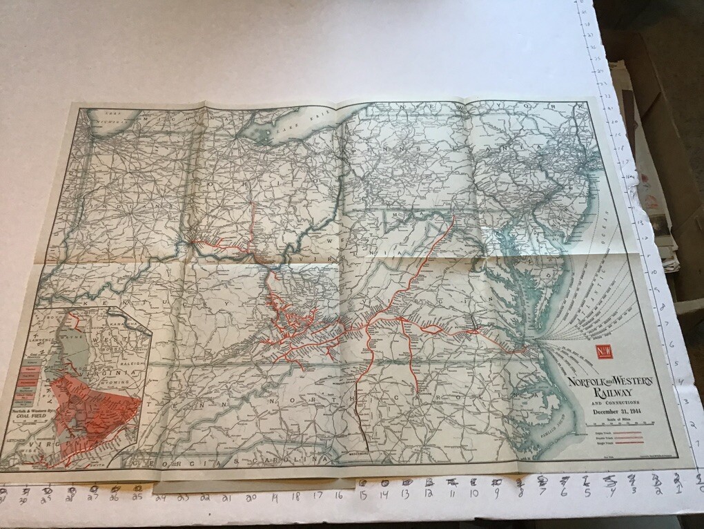 vintage railroad map: 22×32″ NORFOLK & WESTERN Railway 1944