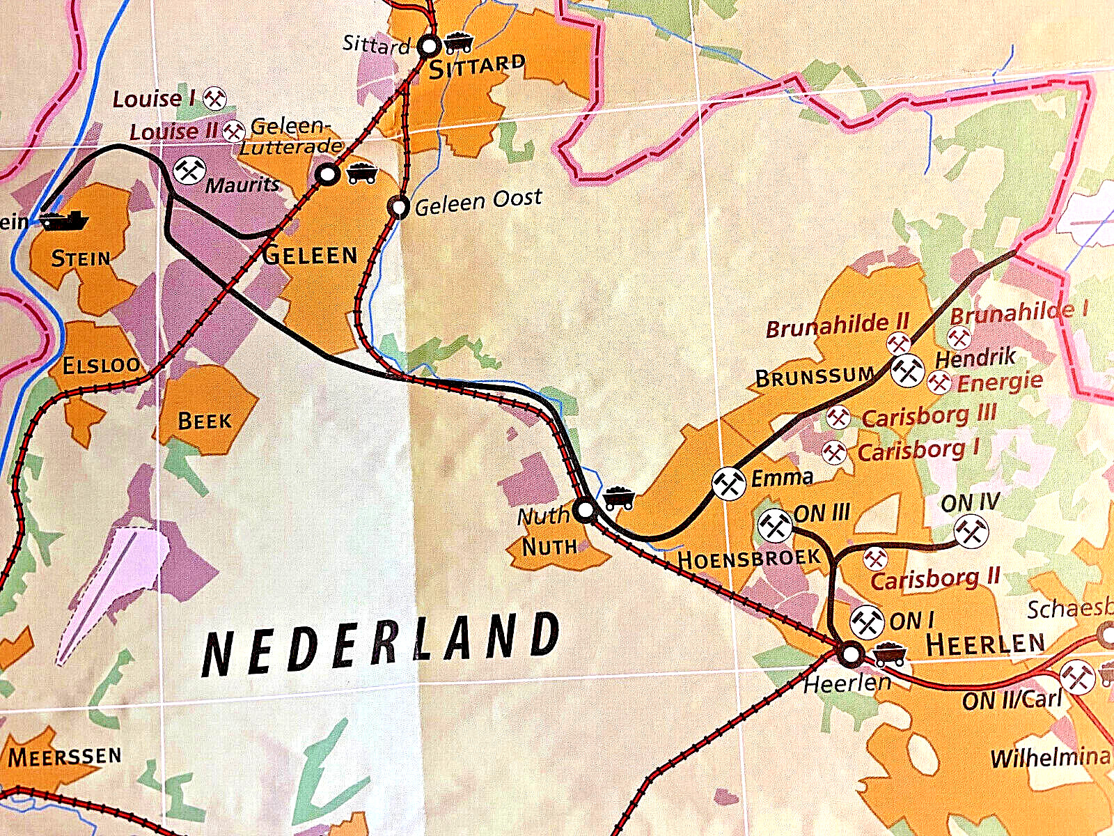 Carboon Rail 1955 dedicated historical coal railway map in three countries