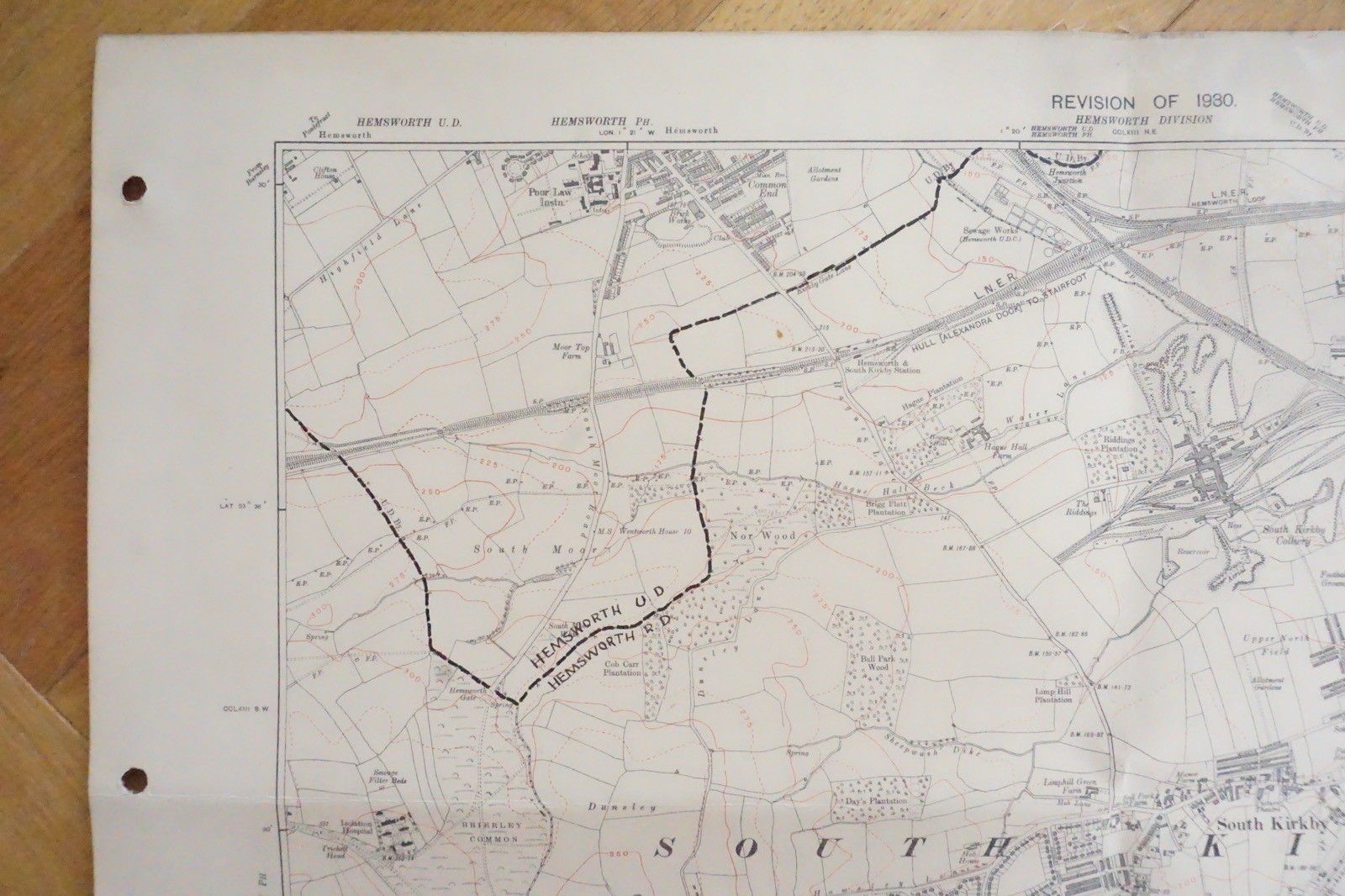 1930 South Kirkby Hemsworth Yorkshire LNER Railway OS Linen Map Ref 73 **