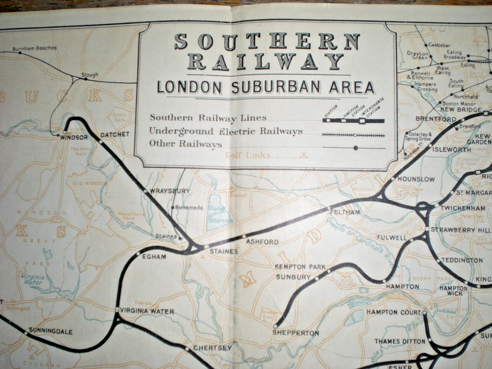 1930s British Southern Railway Double-Sided System Map – (Waterlow & Sons)