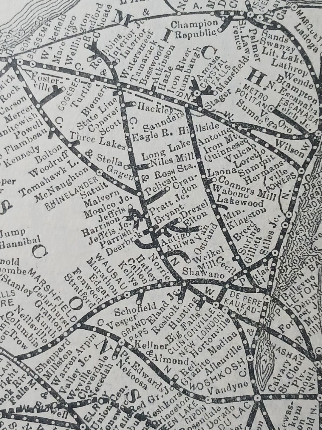~1910 Train Route Map + Report CHICAGO & NORTH WESTERN RAILWAY 8 Pages Railroad