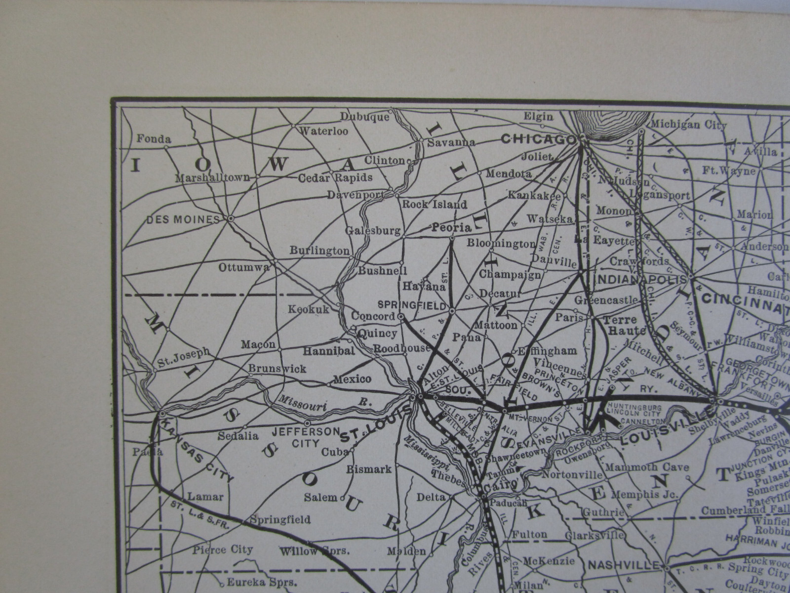 SOU DATED 1904 SOUTHERN RAILWAY SYSTEM Map from 1904 Poor’s Railroad Manual.