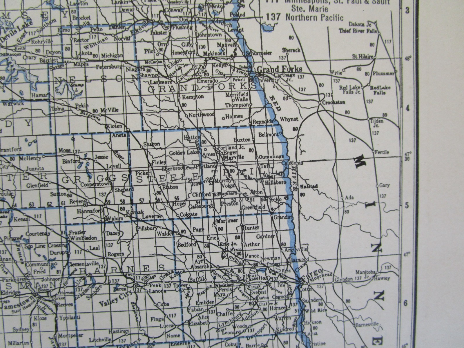 ND OH GREAT DEPRESSION ERA 1931 NORTH DAKOTA RAILROAD Map. C&NW SOO NP ~or~ OHIO