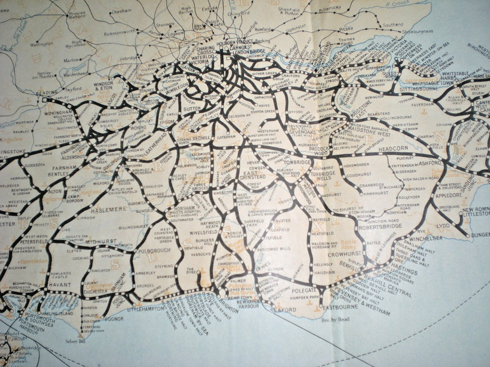1930s British Southern Railway Double-Sided System Map – (Waterlow & Sons)