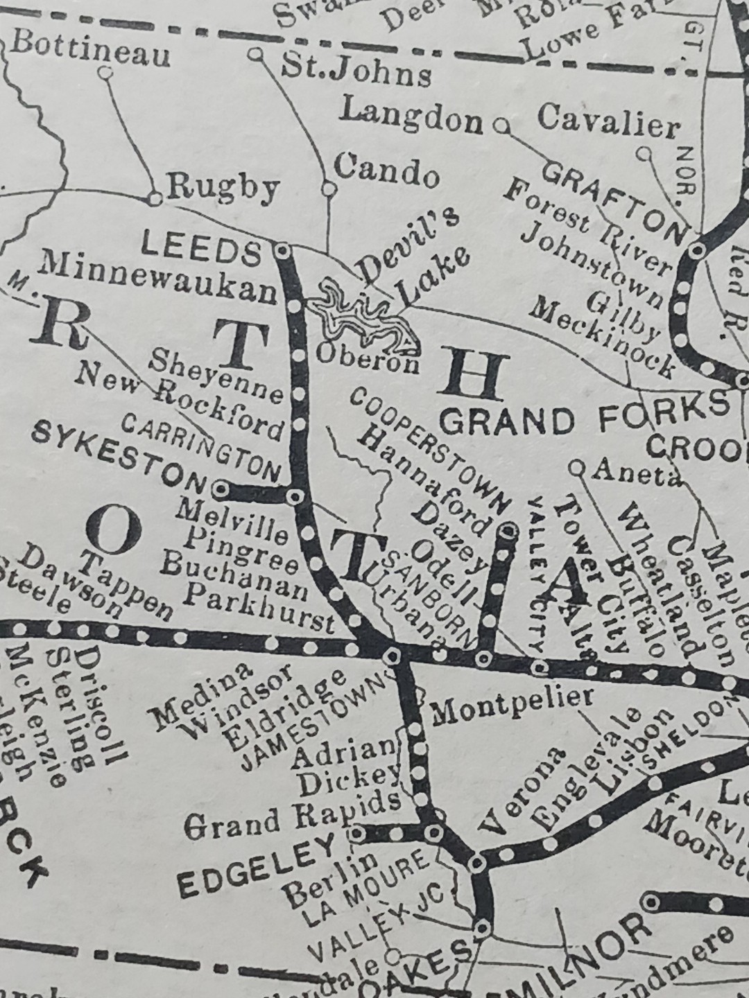 1897 dated Train Route Map NORTHERN PACIFIC RAILWAY Eastern Section Dakota MN WI