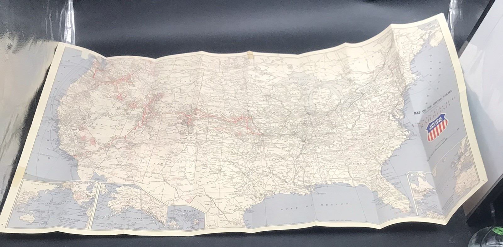 1976 Union Pacific Railroad UP USA Map w/ Facilities Brochure