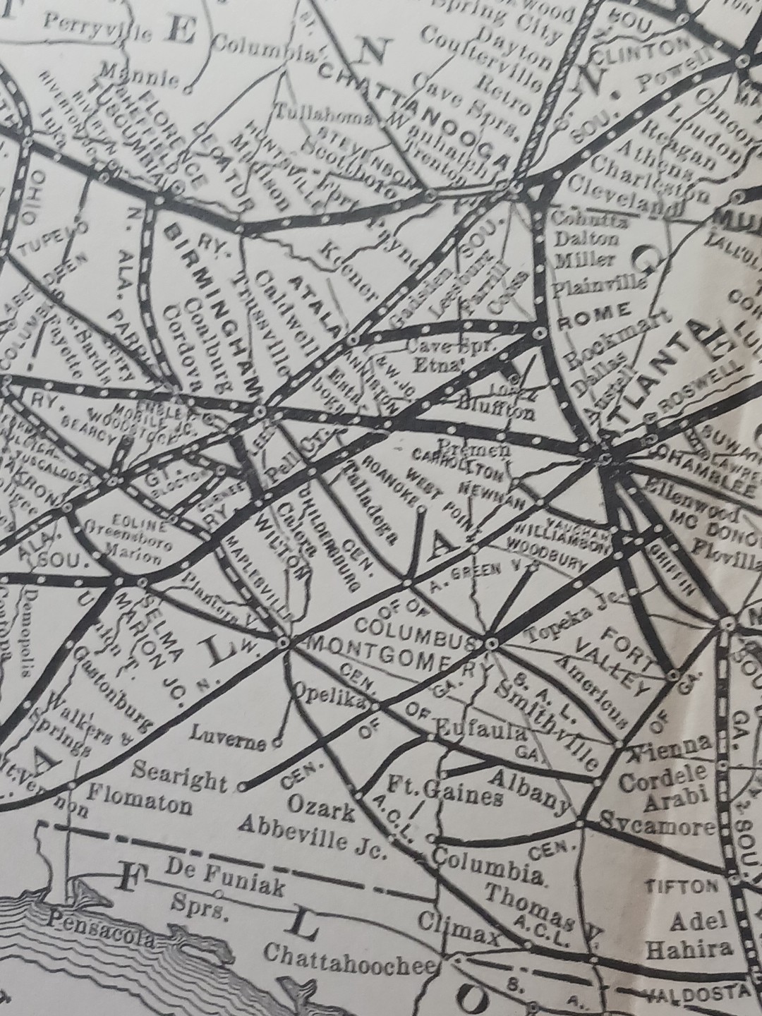 ~1904 dated Train Map SOUTHERN RAILWAY SYSTEM all Railroad Routes Stations 9×11″