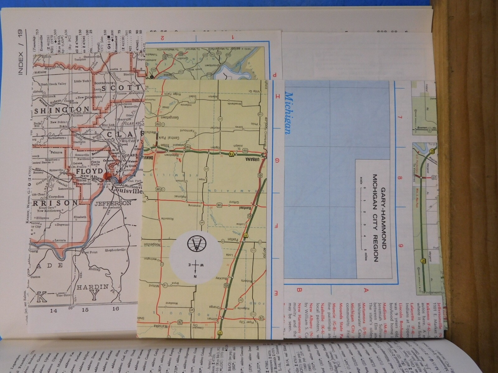 Rand McNally Indiana Standard Reference Map and Guide 1972 Soft Cover