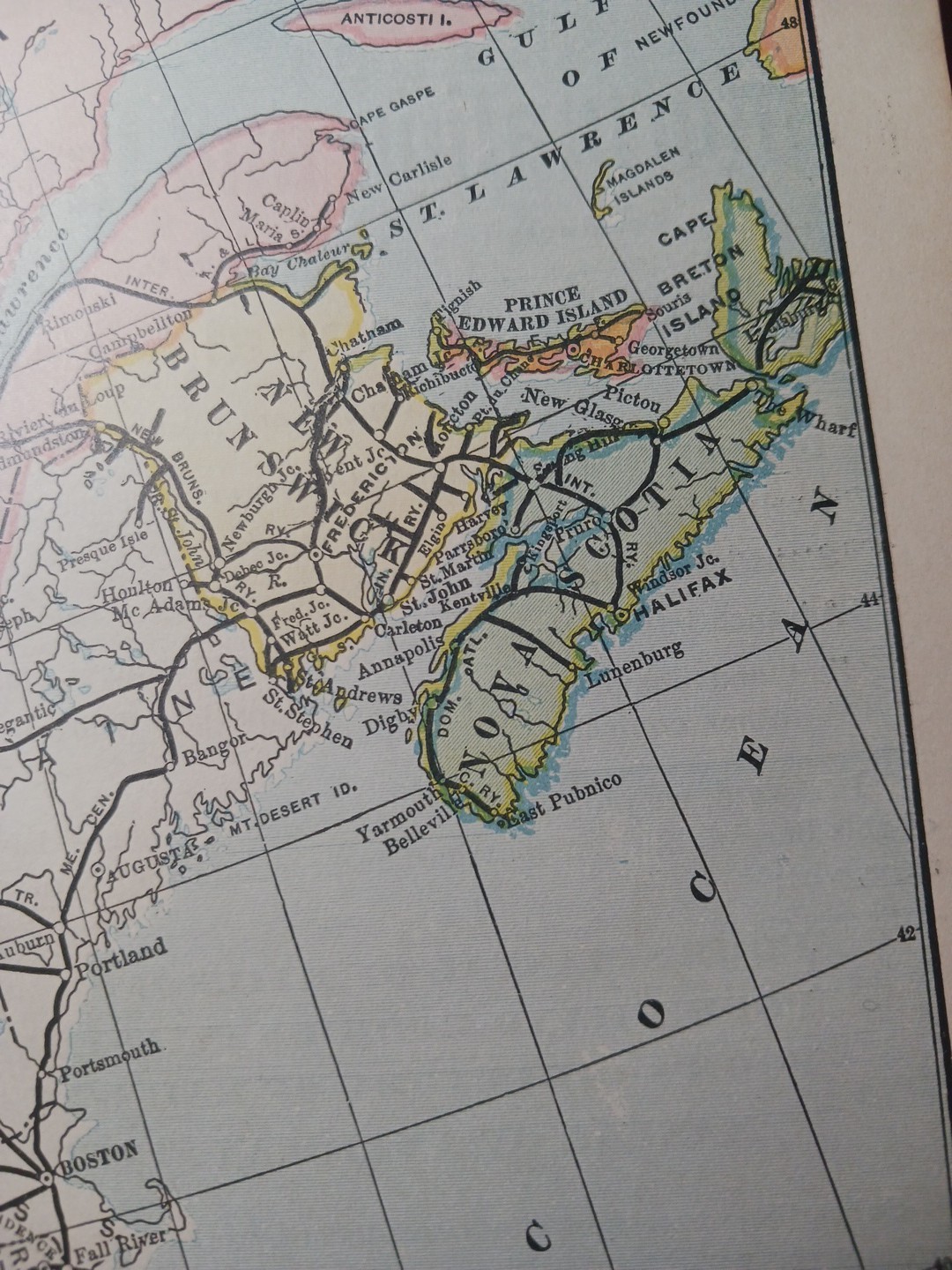 ~1898 ANTIQUE Railroad Map EASTERN CANADA Train Route Stations 9″x 11″