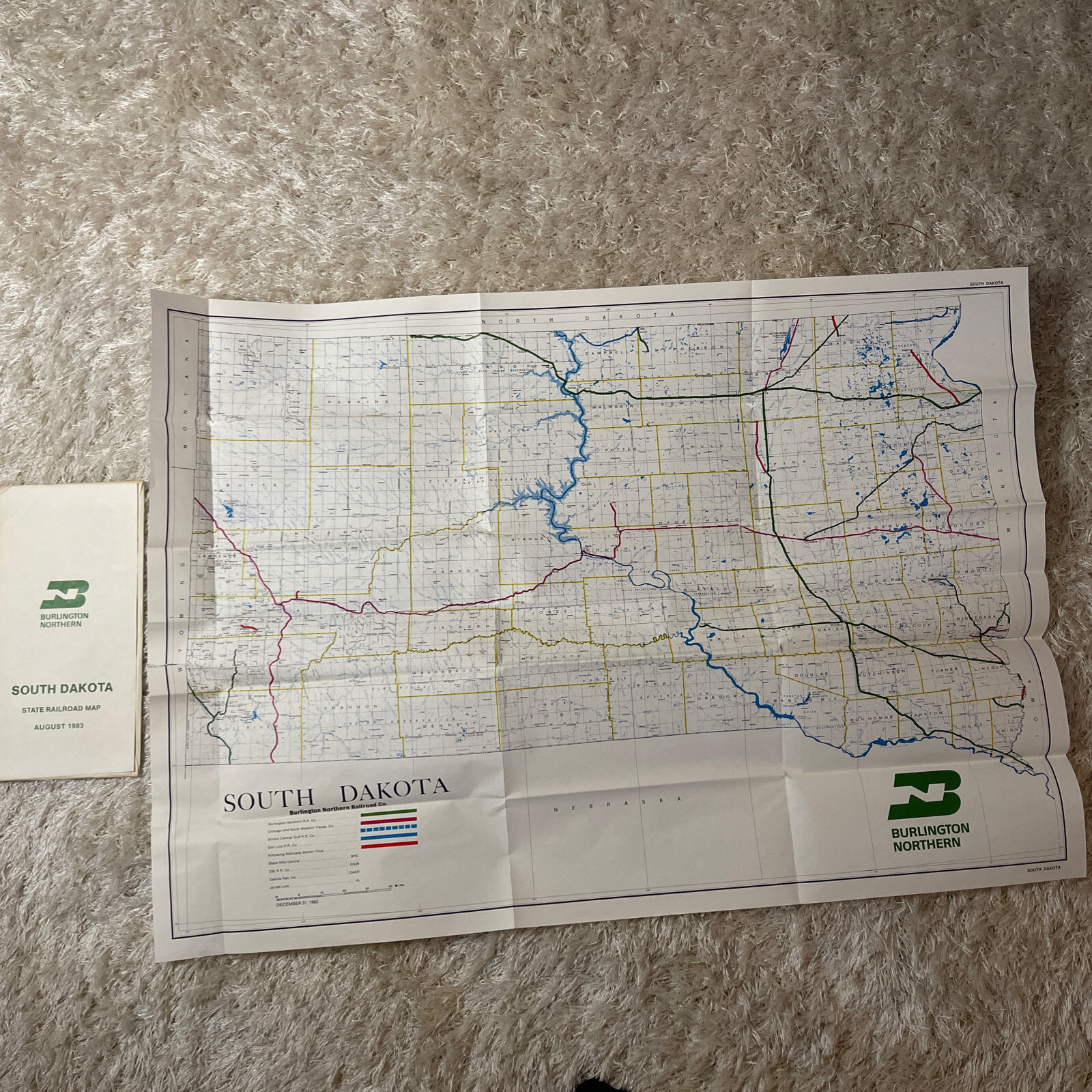 Burlington Northern Railroad 1983 South Dakota State Railroad Map in sleeve PR1