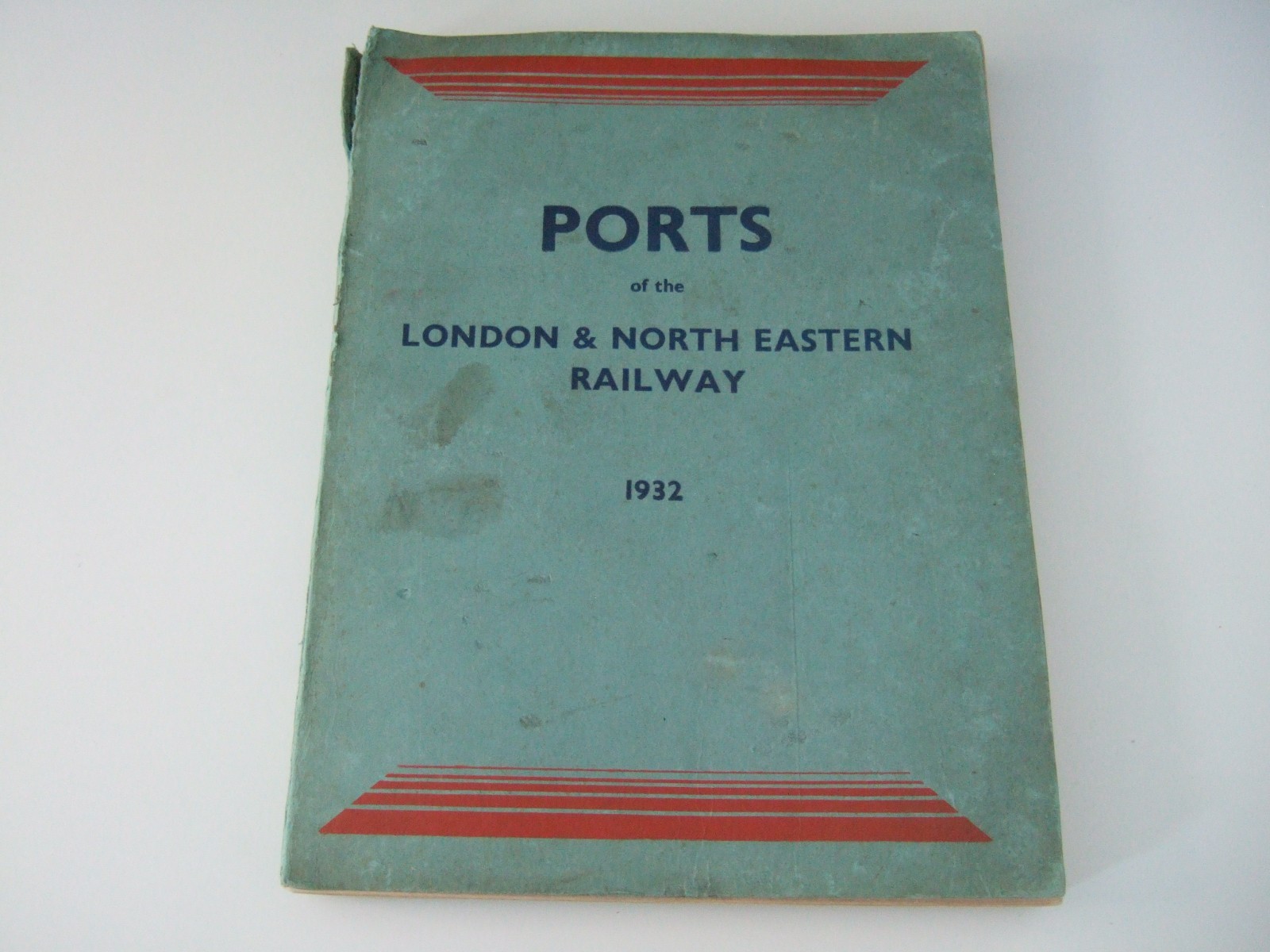 1932 Ports of the LNER Book. 9 Fold-Out Plans. Dock Information. Incomplete