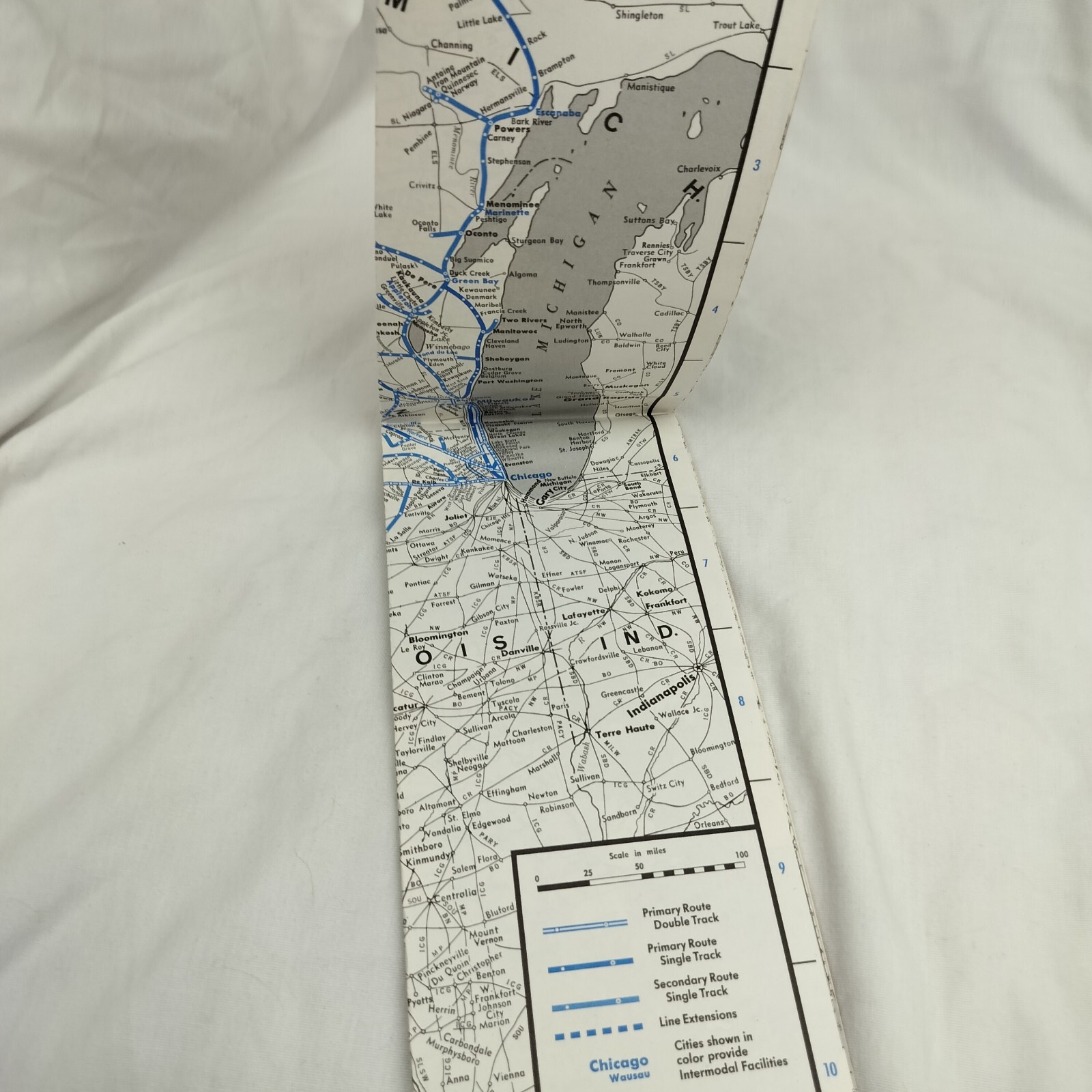 CHICAGO AND NORTHWESTERN TRANSPORTATION COMPANY SYSTEM MAP 1985 Railroad