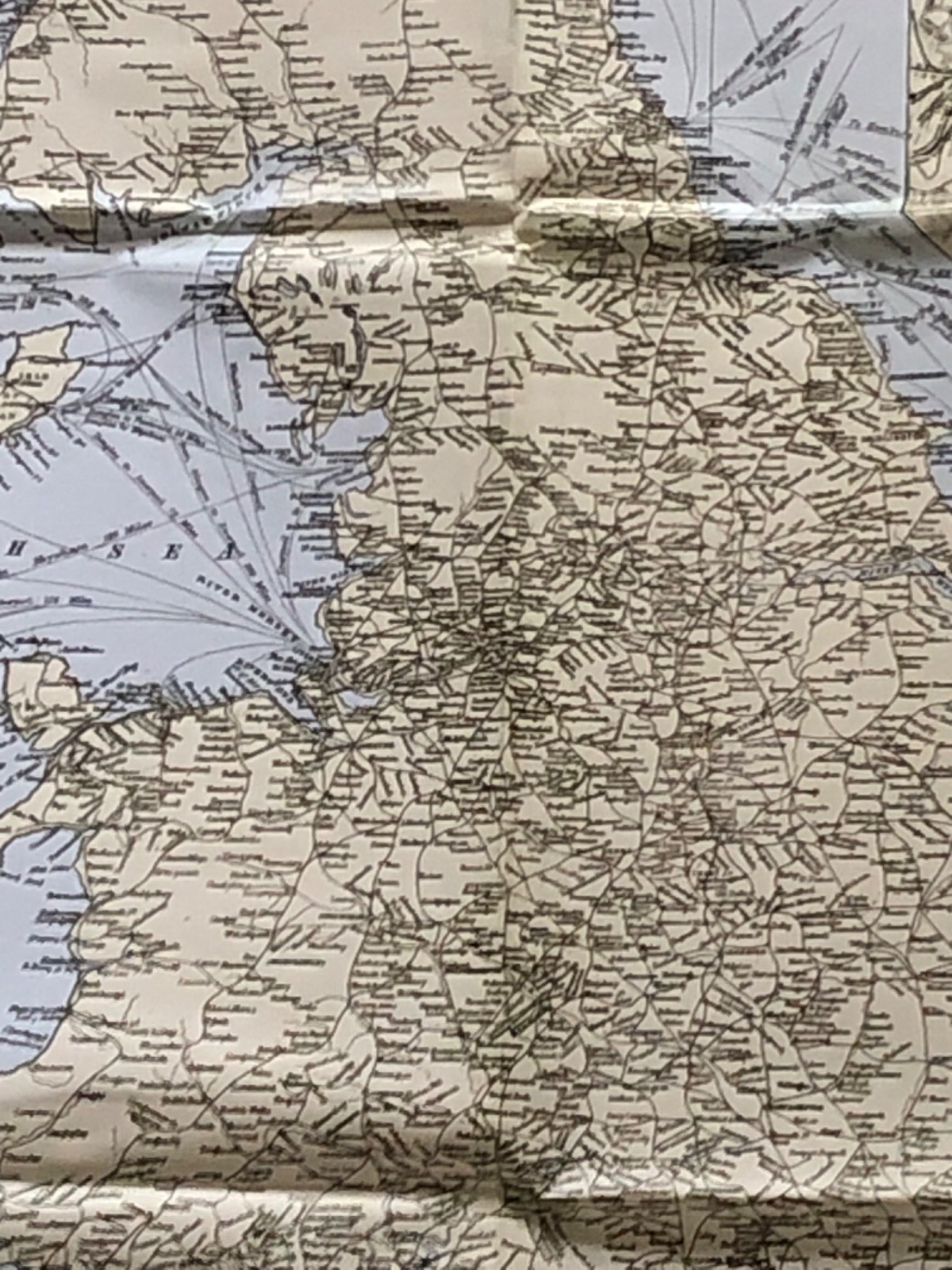 Reproduction (2004) of Bradshaw’s 1907 railway map, Great Britain and Ireland