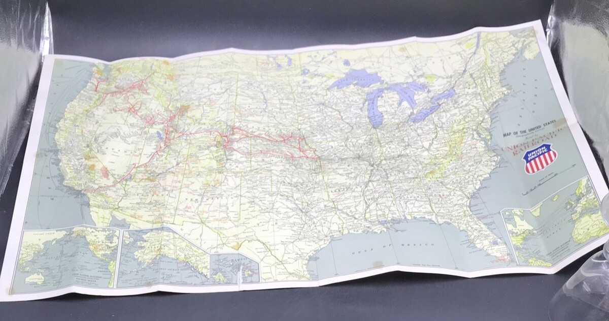 Vintage 1971 Union Pacific Railroad UP Folding Map of USA