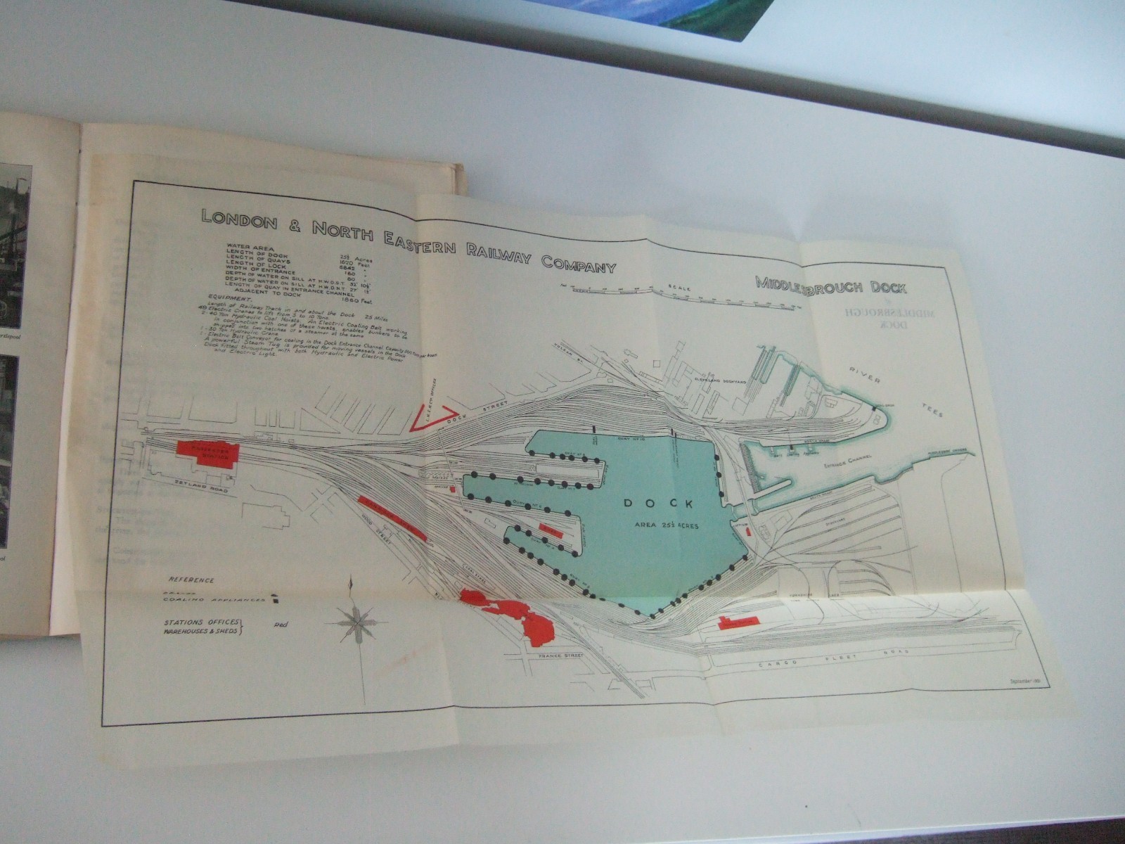 1932 Ports of the LNER Book. 9 Fold-Out Plans. Dock Information. Incomplete