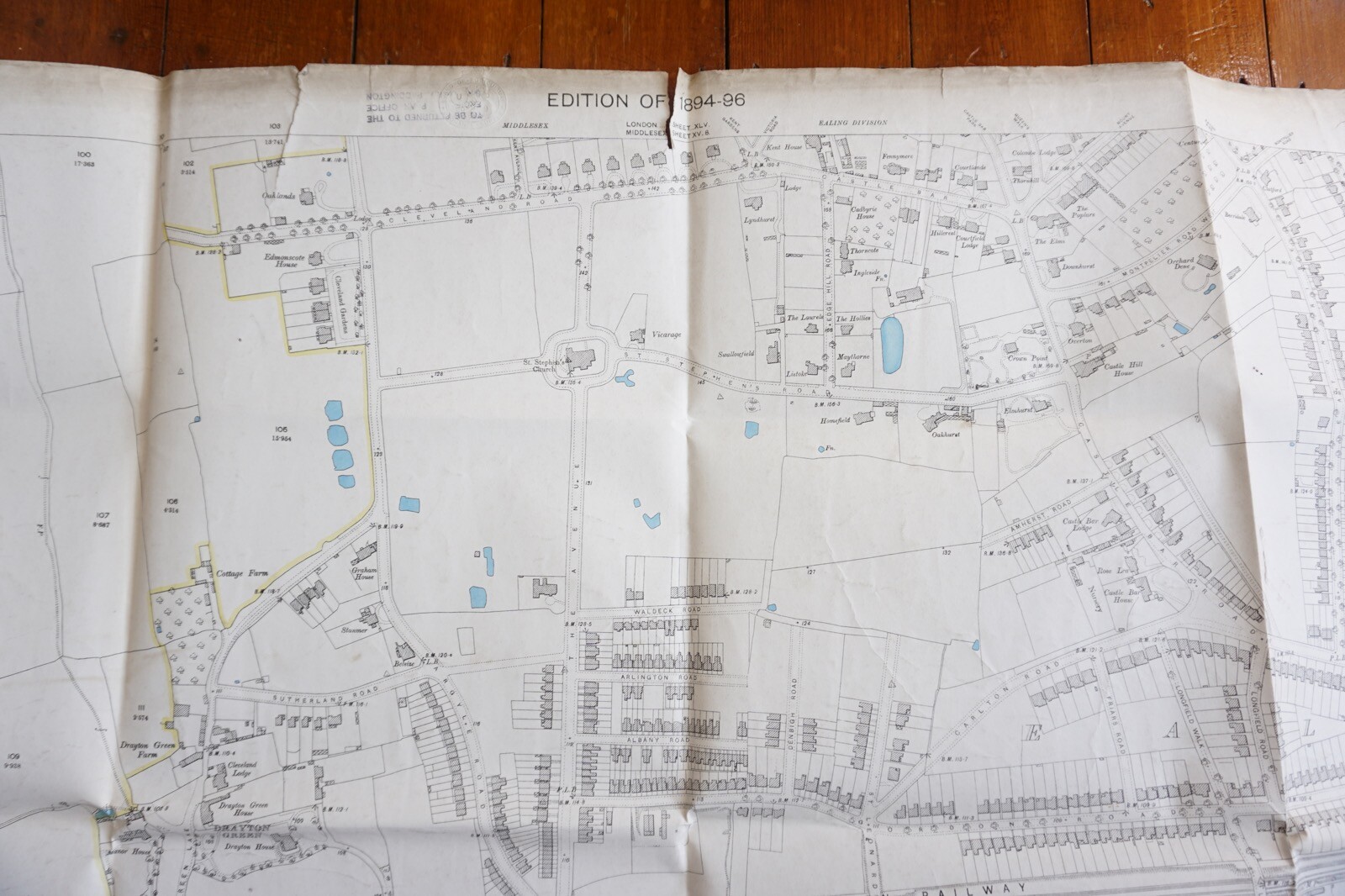 1894 Ealing Lindon Middlesex GWR OS Railway Map