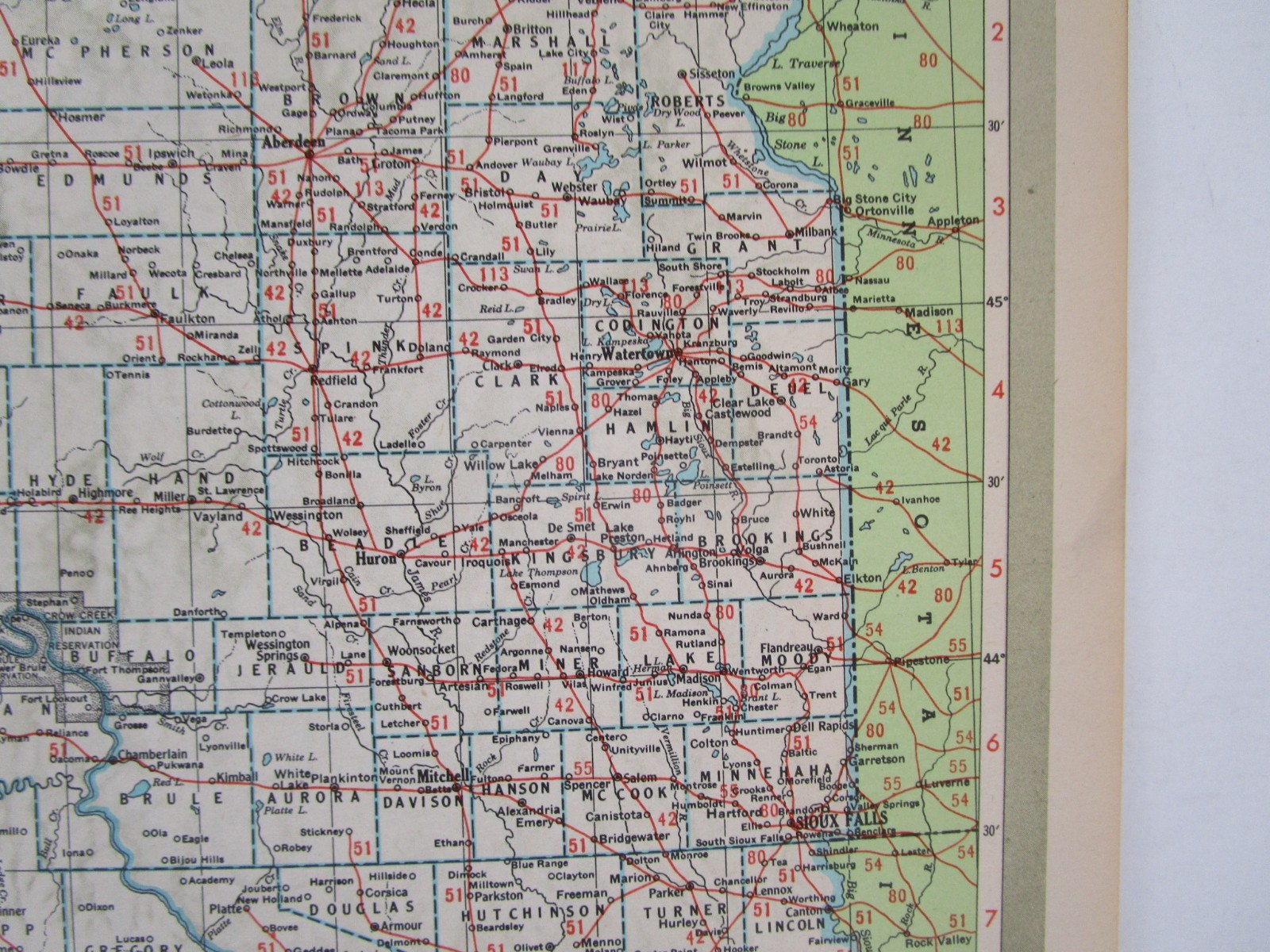 SD TN Vtg 1950 SOUTH DAKOTA RAILROAD Map. CB&Q, C&NW, SOO, GN, IC or TENNESSEE