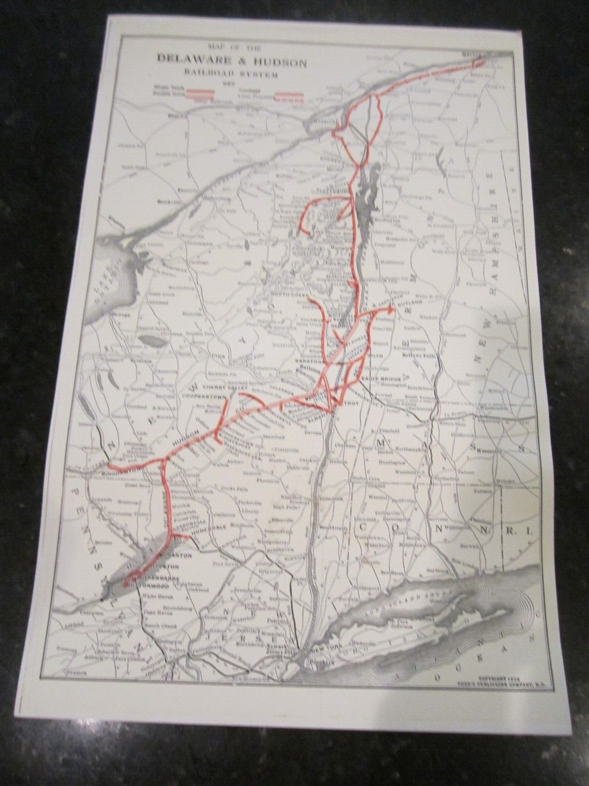1928 MAP OF DELAWARE & HUDSON RAILROAD SYSTEM – 17″ X 11″ – HEAVY STOCK PAPER