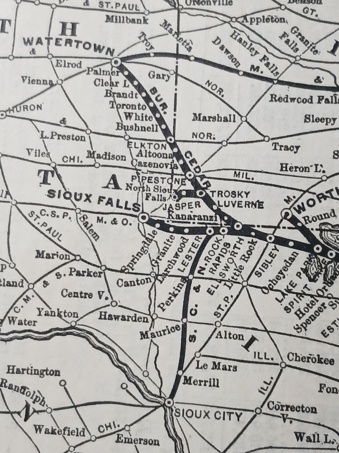 ~1898 Train Route Map + Railroad Report BURLINGTON CEDAR RAPIDS & NORTHERN Railw
