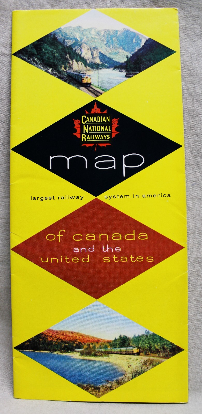 CN CANADIAN NATIONAL RAILWAYS MAP OF CANADA & USA SOUVENIR BROCHURE GUIDE 1958
