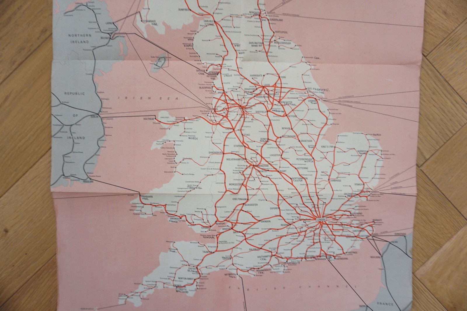 Sept 1967 British Rail Passenger Network Railway Map Southern Region