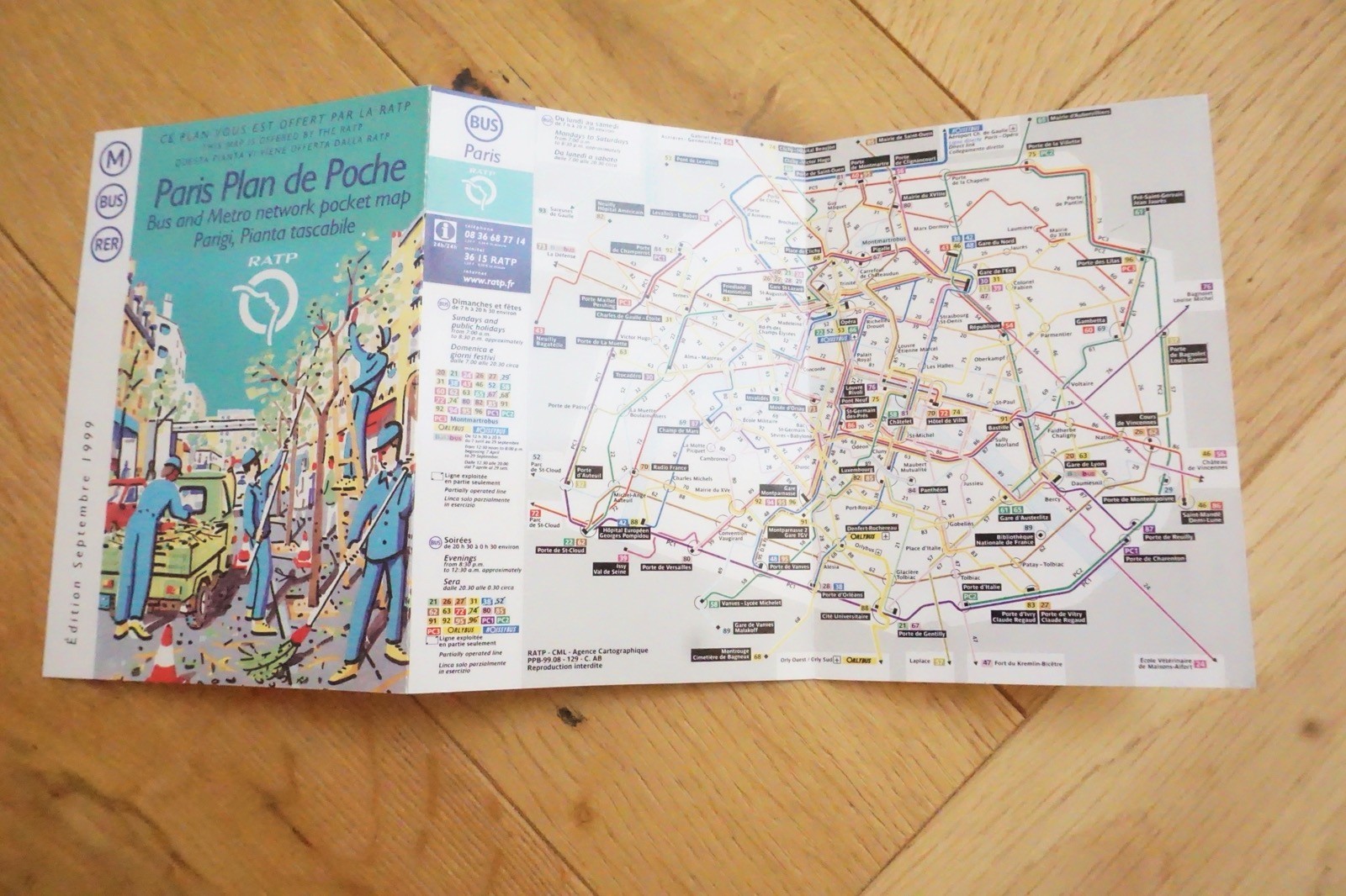 Paris France Francais RAPT SNCF Railway Bus Tram Map Collection Ref D