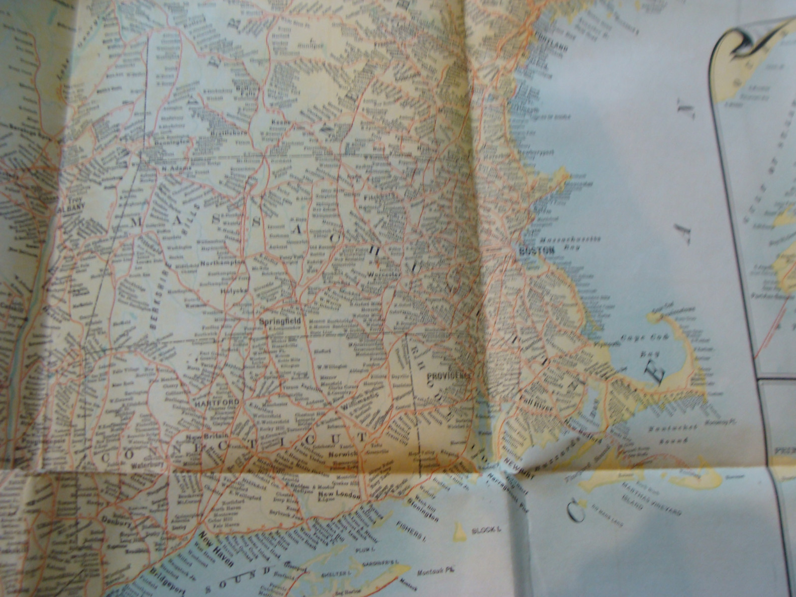 1913 ABC The PATHFINDER RAILWAYS GUIDE MAP eastern section, in 2 parts now