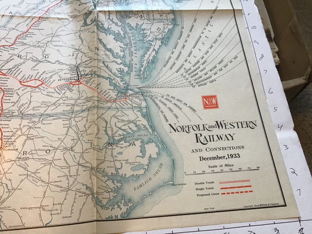 vintage railroad map: 22×32″ NORFOLK & WESTERN Railway 1933